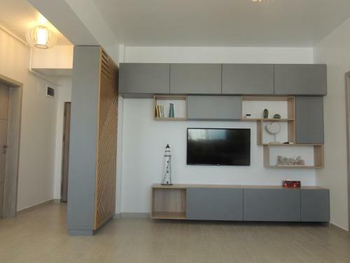 Millberry Beach Apartments