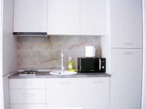 Apartament Blue Sky Alezzi