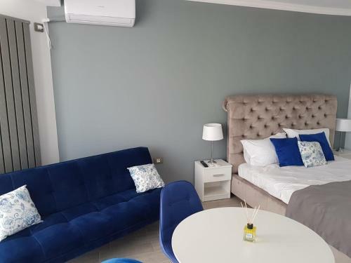 Apartament Blue Sky Alezzi