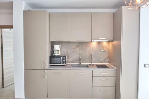 Apartament Aparthotel Alezzi