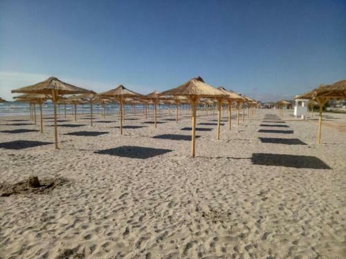 Listone' Apartament 13 Mamaia Nord