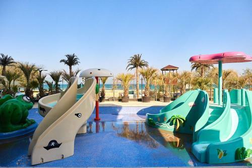 Apartamento Aquamarin 2bd Apt Spa N Pools Alezzi Beach Resort