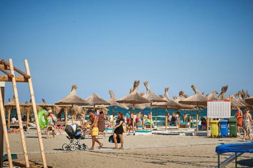 Apartamento Paradise Sea View 2bd Apt Spa N Pools Alezzi Beach Resort