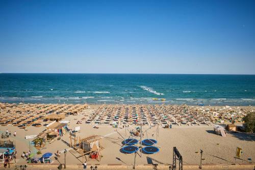 Apartamento Paradise Sea View 2bd Apt Spa N Pools Alezzi Beach Resort