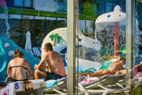 Apartamento Sea Love Apt Spa N Pools Beach Resort