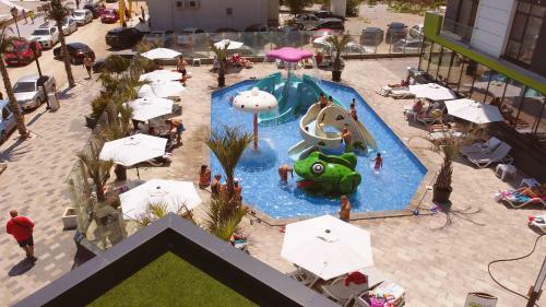 Apartamento 7 Waves Studio By Alezzi Resort