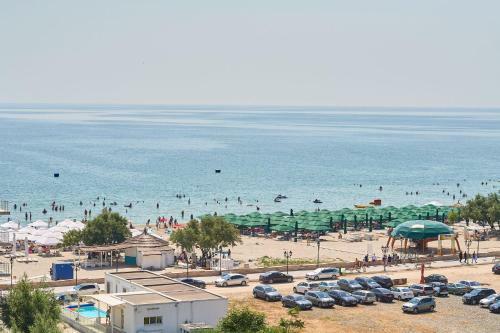 Sunshine 1 Br Apartment Spa N Pool Alezzi Beach Resort