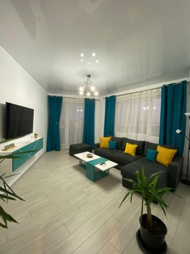 Alex Apartments One
