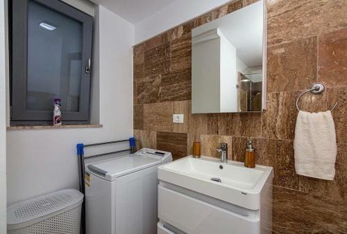 Wave 2 Apartament Bia