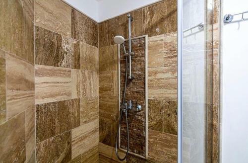 Wave 2 Apartament Bia