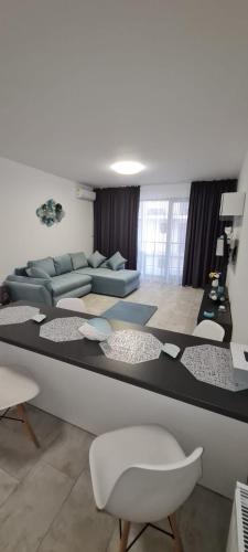 Holidayy Apartments-mamaia Nord