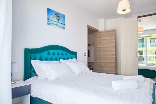 Happy Summer Apartment Spa N Pool Alezzi Beach Resort