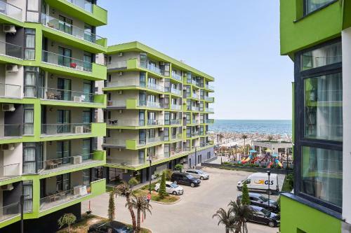 Regatta Sea View Apartment Spa N Pool Alezzi Beach Resort