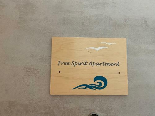 Free Spirit Apartment - Oneiro Beach La 80m