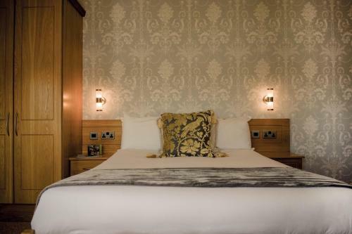 Hostal Shard Riverside