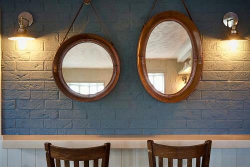 Hostal Shard Riverside