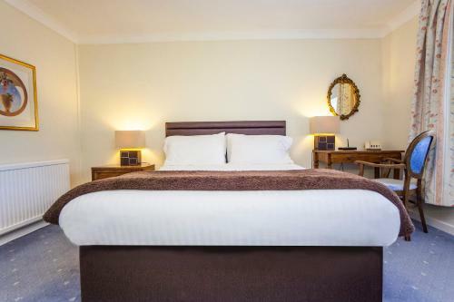 The Walnut Tree Hotel
