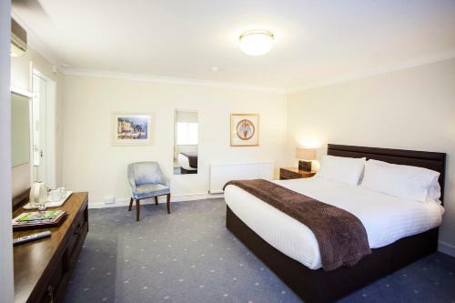The Walnut Tree Hotel