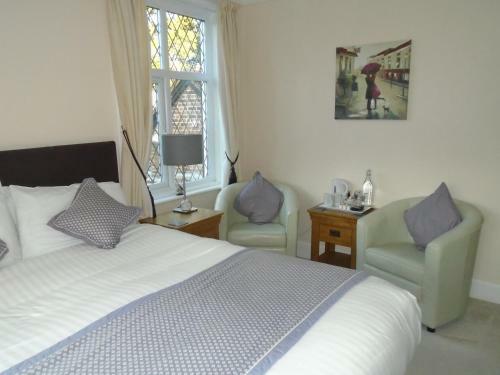 Trumbles Gatwick B&B