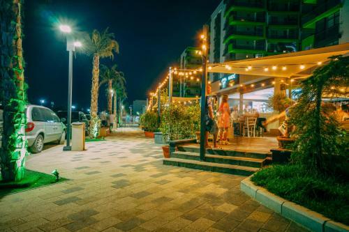 Apartamento Sunfest Alezzi Beach