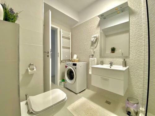 Brand New Beachfront Apartment
