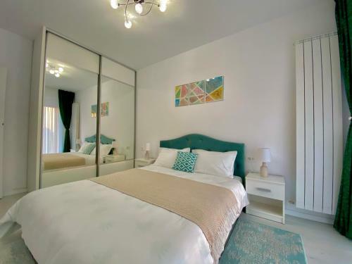 Brand New Beachfront Apartment