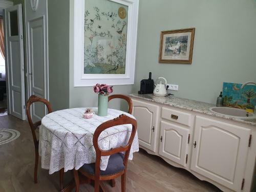 Elisabeth Apartment