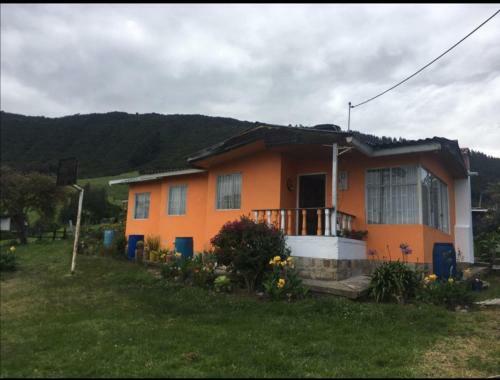 Hermosa Casa de Campo Cerca A La Mina de Sal