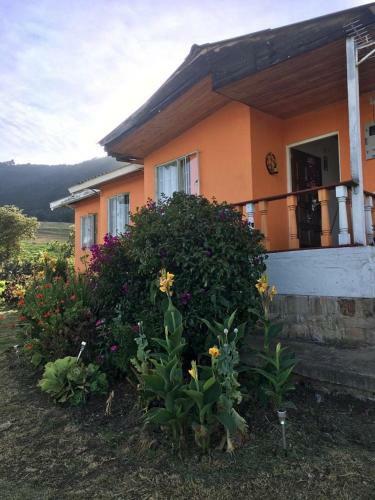 Hermosa Casa de Campo Cerca A La Mina de Sal