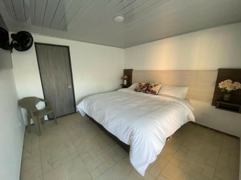 Hotel Celeste Inn Chinauta- Fusagasug�