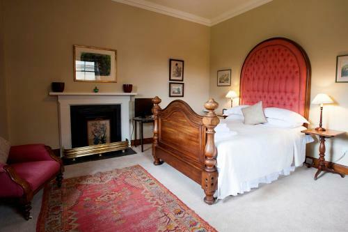 Hostal Cambo House