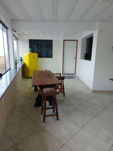 Casa Ampla �rea Nobre de Iriri - Na Prainha