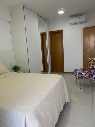 Apartamento 100m� C/vista Privilegiada Para O Mar.