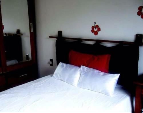 Casa Com Piscina E Vista Para Lagoa _casa Sap�