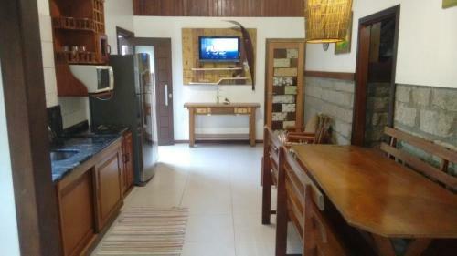 Casa Com Piscina E Vista Para Lagoa _casa Sap�