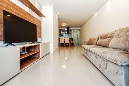 Apartamento Belo Apto Com Varanda A 150m Do Mar Abc202