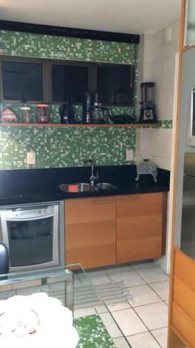 Apartamento de Luxo Com 3 Suites Em Bairro Nobre