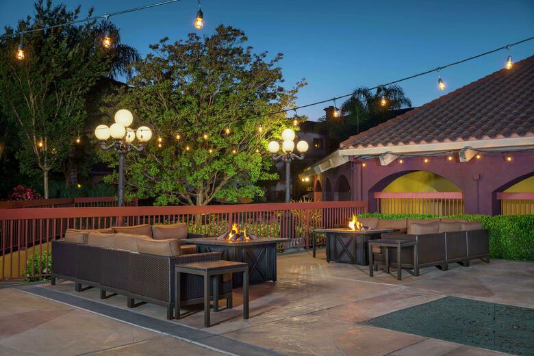 Doubletree Hotel Sonoma