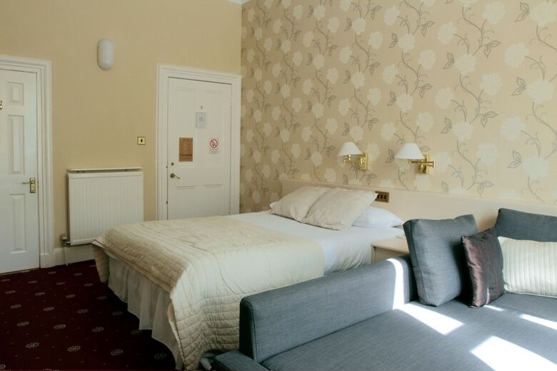 Edinburgh Thistle Hotel