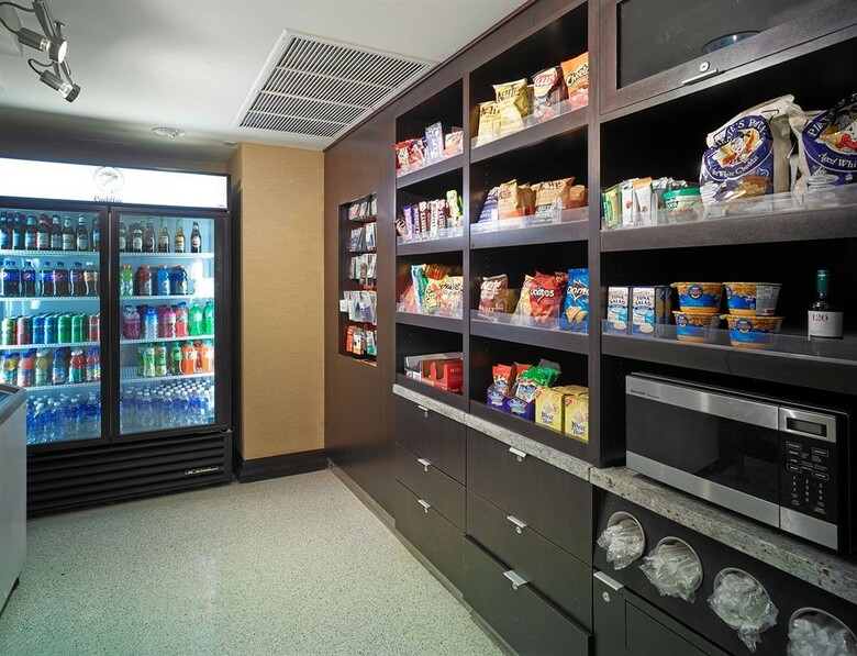 Hotel Courtyard By Marriott Miami Beach Oceanfront