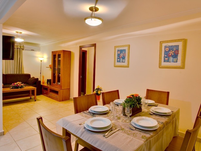 Apartamentos Ona Jardines Paraisol