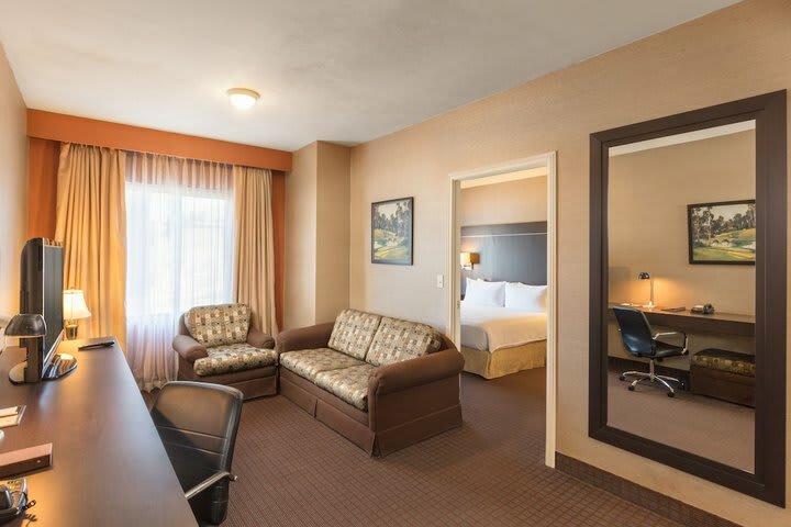 Doubletree Suites By Hilton Hotel Saltillo