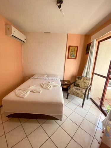 Apartamento Meia Praia Lateral Mar (Wi-fi E Ar-condicionado)