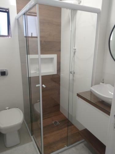 Apartamento Em Meia Praia