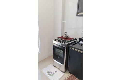 Apartamento Apto Pr�ximo A Praia de Meia Praia