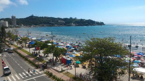 Apartamento de Cobertura Frente Para O Mar Itapema