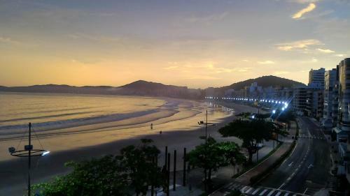 Apartamento de Cobertura Frente Para O Mar Itapema