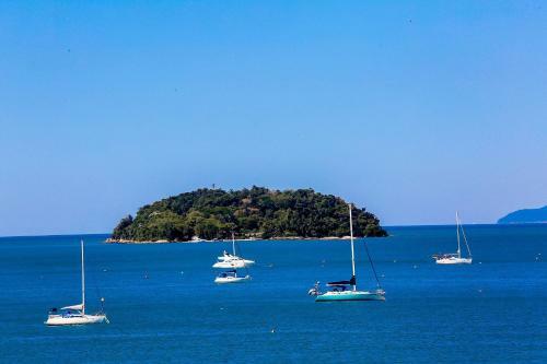 Hotel Jurer� Beach Village � Destino Floripa