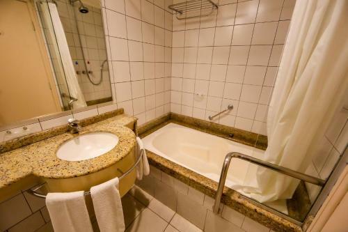 Hotel Jurer� Beach Village � Destino Floripa