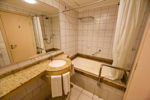 Hotel Jurer� Beach Village � Destino Floripa